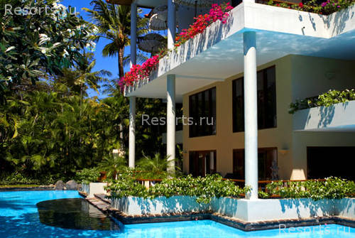 The Laguna Resort & Spa 33